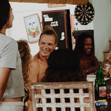 Canggu Surf Hostel 外观 照片